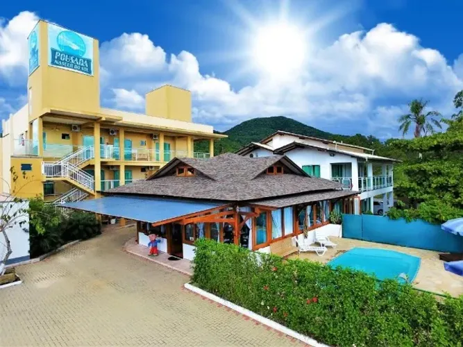 Ótima pousada com casa ao lado do Beto Carrero World em Penha