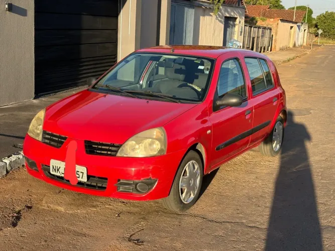 Renault Clio Campus Hi-flex 1.0 16V 5P 2009