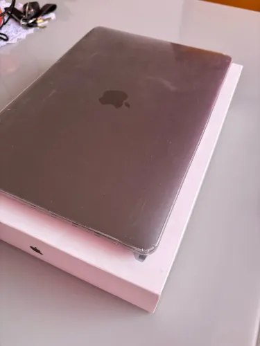 Macbook M2 Pro