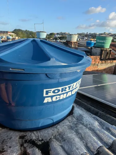 2 caixas d?água 1.000 litros Fortlev