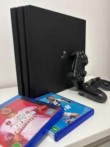 Playstation 4 PRO 1TB