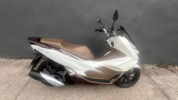 HONDA PCX 150 DLX ABS 2021 BRANCA  