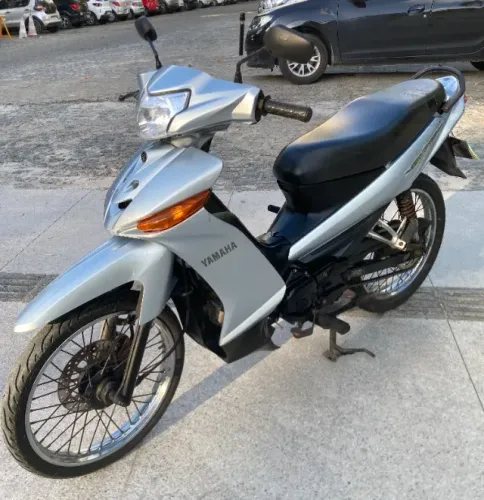 YAMAHA CRYPTON À VENDA (RECIFE-PE) COM CHAVE RESERVA E NF ORIGINAL