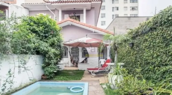 Casa de Vila em condomínio de Alto Padrão, 218 m², 5 dormitórios, -Aclimação
