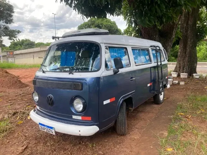 Volkswagen Kombi Standard/ Luxo/ Serie Prata 1998