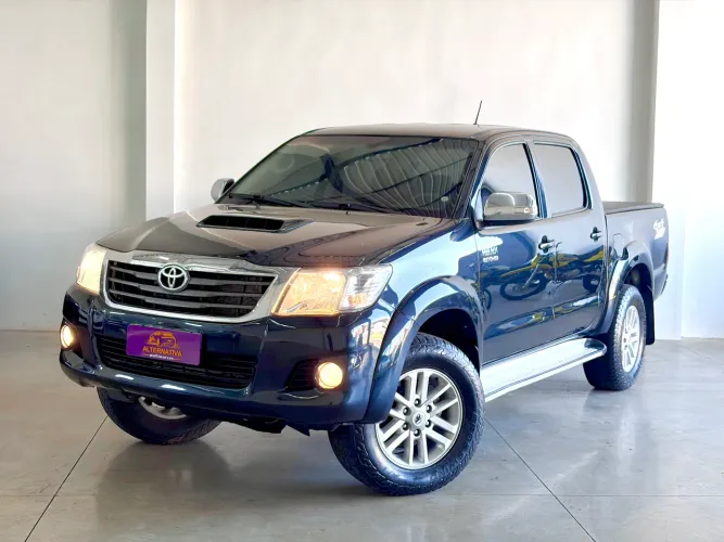 Toyota Hilux CD SR D4-d 4X4 3.0 TDI Dies. 2014