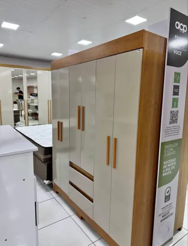 Guarda Roupa Maya 6 Portas