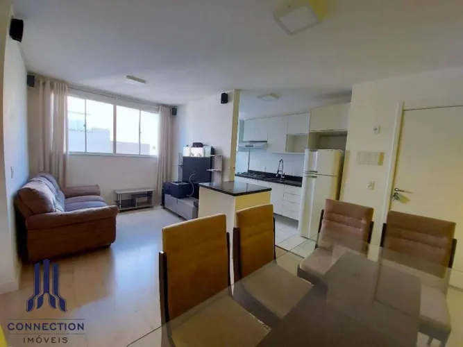 Apartamento com 3 dormitórios para alugar, 64 m² por R$ 3.098,92/mês - Cajuru - Curitiba/P