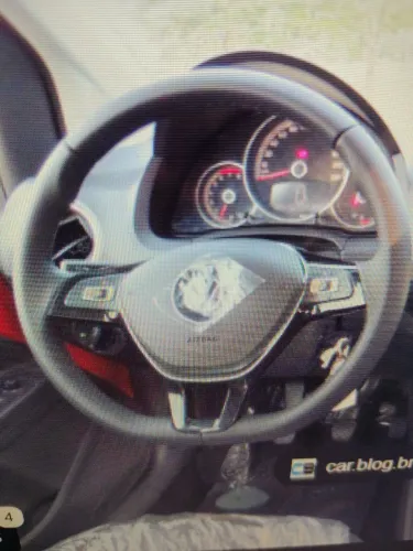Vende-se volante UP 2018