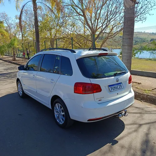 Volkswagen Spacefox 1.6/ 1.6 Trend Total Flex 8V 5P 2014