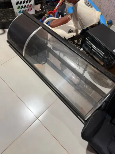 Vitrine Refrigerada Ômega 1,3m