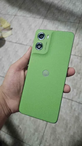 Motorola Moto G06 256GB Novo | Caixa Avariada | Preço Abaixo da Loja