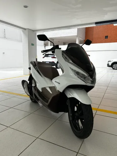 PCX 150 DLX BRANCA 2020