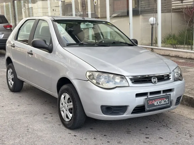 Fiat Palio Attractive 1.0 EVO Fire Flex 8V 5P 2016
