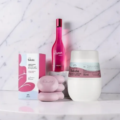 Kit Presente Natura Tododia e Humor<br>De R$186,00 por R$120,00