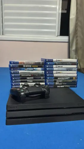 VENDO PS4 PRO 1TB + 19 JOGOS FÍSICOS + CONTROLE