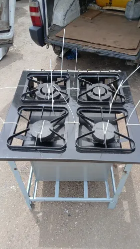 Fogao industrial 4 bocas com forno