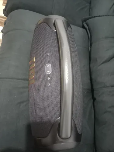 JBL bombom 3 
