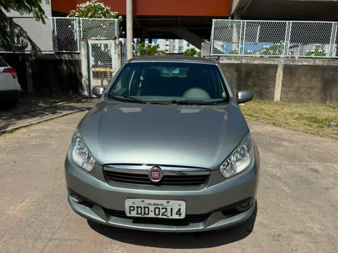 Fiat Grand Siena Essence Dual. 1.6 Flex 16V 2016
