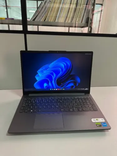Notebook Gamer Lenovo LOQ