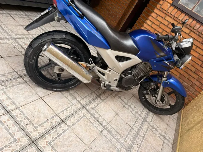 Honda CBX 250 Twister 2002