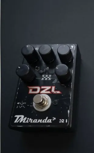 VENDO PEDAL DZL DA TMIRANDA