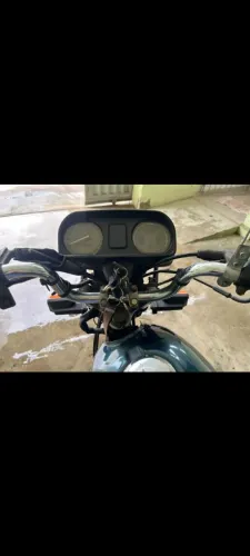 Honda CG 125 - Conservada, com Baú e Mata-cachorro.