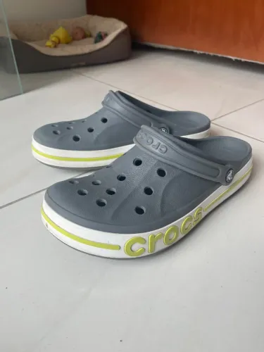 Crocs Cinza Original
