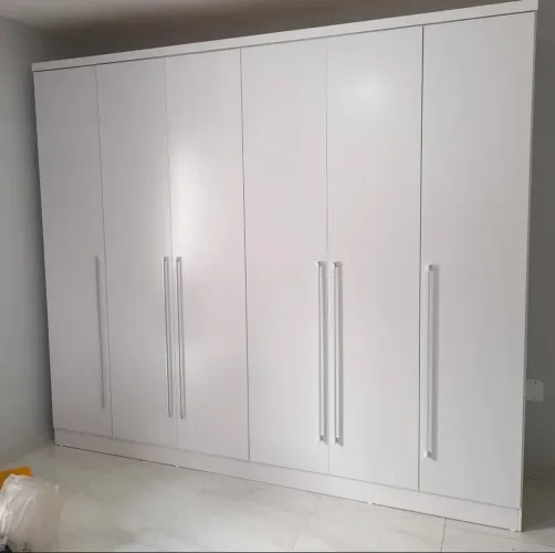 GUARDA ROUPA SEVILLA 6 PORTAS E 8 GAVETAS