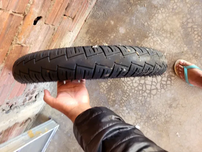 Roda raiada fan 125, com pneu novo
