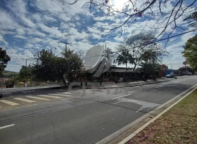 Excelente ponto comercial à venda em Sousas, Campinas/SP.