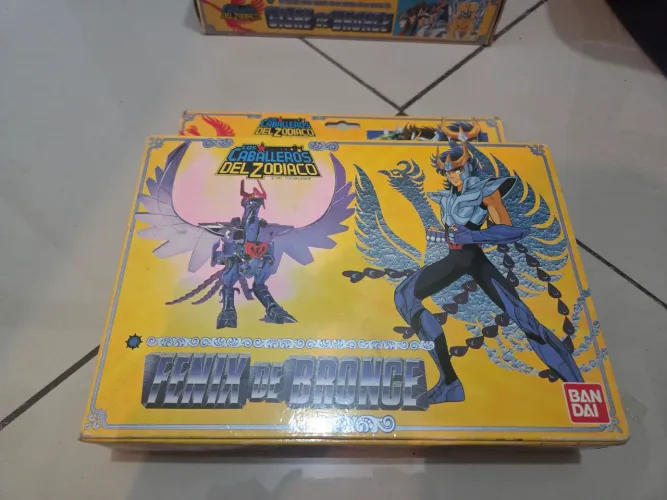 Ikki de Fenix Cavaleiros do Zodiaco Bandai