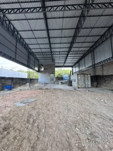 Galpão/Armazém aproximadamente 1.000m² em fase Final de Obras em Avenida Novo Aleixo