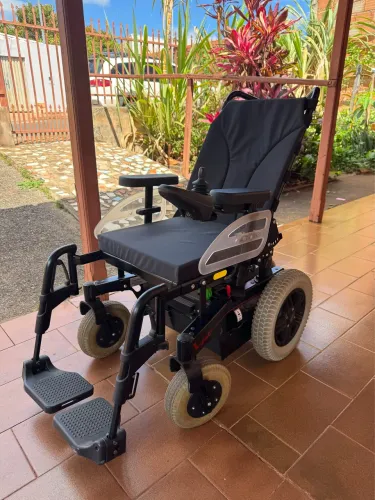 Cadeira de rodas elétrico Ottobock B400