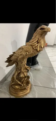 Escultura Águia Ouro Velho