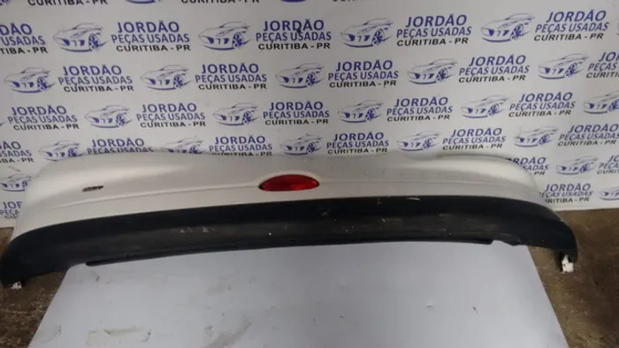 Para-choque traseiro Peugeot 206