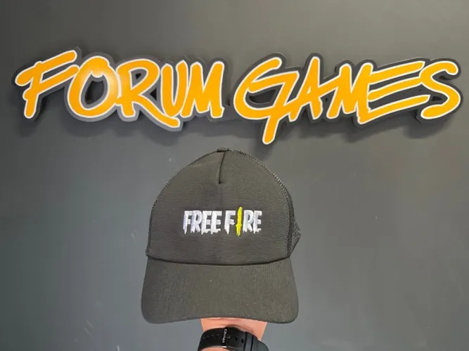 Boné do Free Fire 