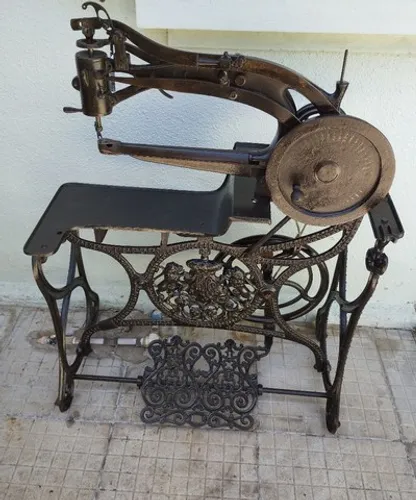 Máquina de costurar couro e calçados 
