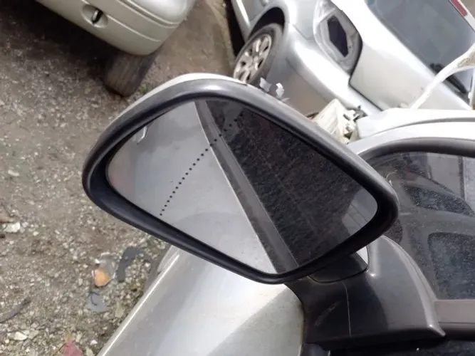 Retrovisor esquerdo Peugeot 307 elétrico s/ rebatimento 