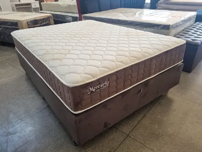 Cama box molas ensacadas direto do Atacadão ( Queen ) molas ensacadas