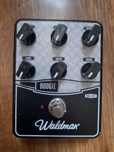 Pedal de distorção
