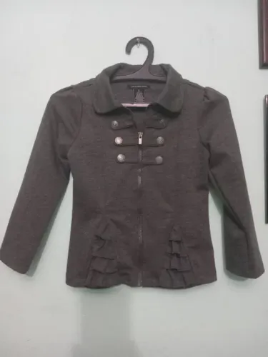 Casaco infantil Calvin Klein- tam 4 importado