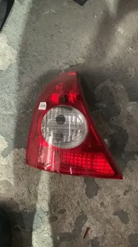 Lanterna Esquerda Renault Clio Sedan ~13