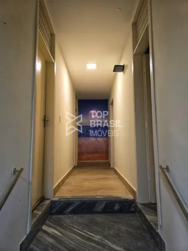 Casa de Esquina Comercial no Barro Vermelho