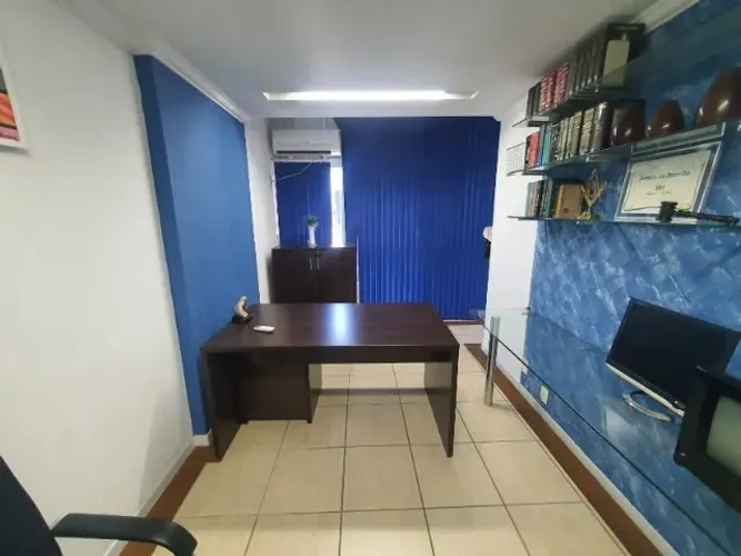 Aluga-se Residencial ou Comercial no Centro do Rio de Janeiro 