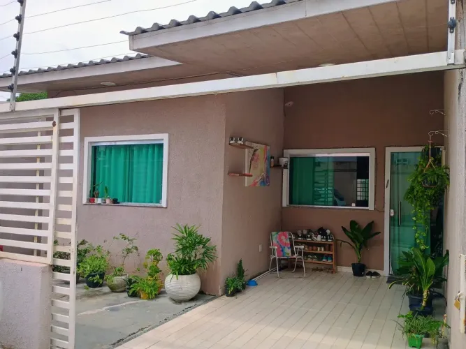 VENDO CASA - TARUMÃ - 3 QUARTOS