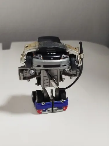 Transformers Scion Robô Rádio 