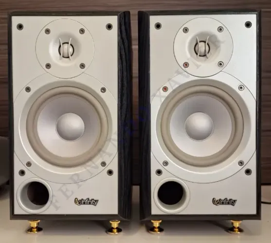 Caixas acústicas Infinity Primus P152 (Harman Kardon) bookshelf hi-fi em excelente estado