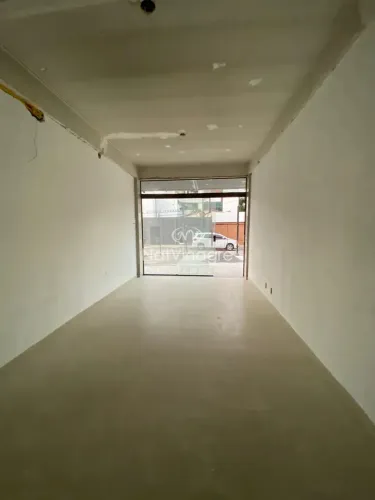 Sala comercial, em Candeias, Galeria costa mar, excelente localização, 2500
