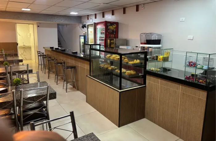 Comercio - Lanchonete e Restaurante - Av. 1 de junho - Centro de Divinópolis
